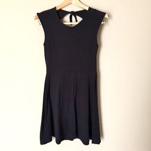 Black Fit & Flare Open Back Swing Dress Fits S